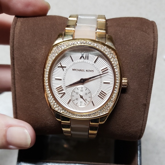 Michael Kors Bryn watch - Picture 2 of 2